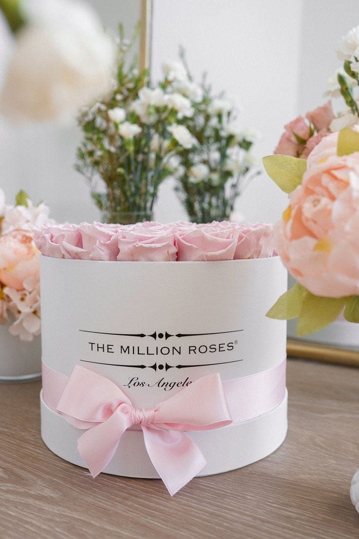 June Flowers - White Box with Pink Roses - The Million Roses® -
