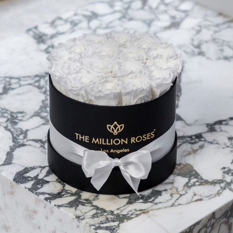 Boîte noire classique | Roses blanches