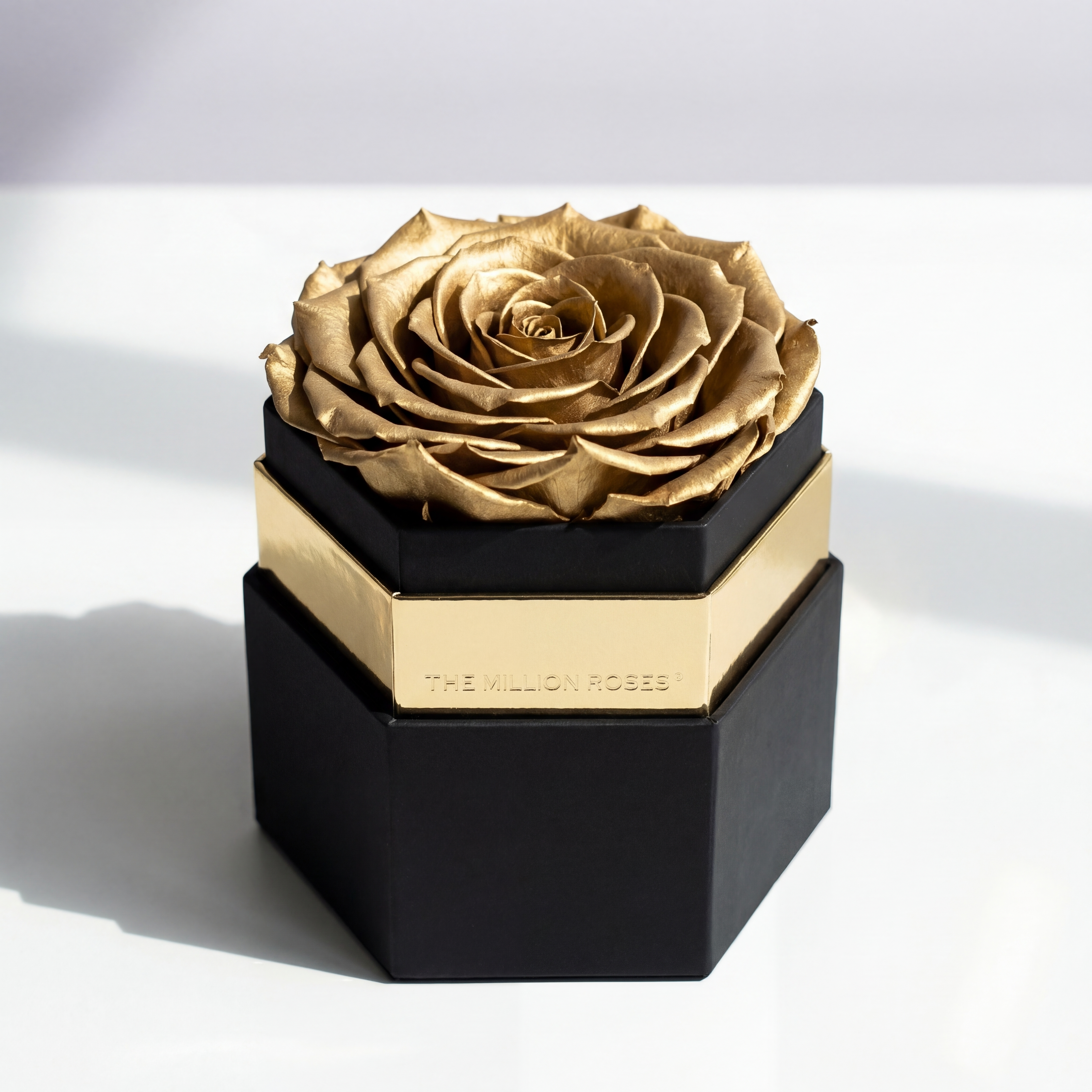 Boîte hexagonale noire One in a Million™ | Rose doré