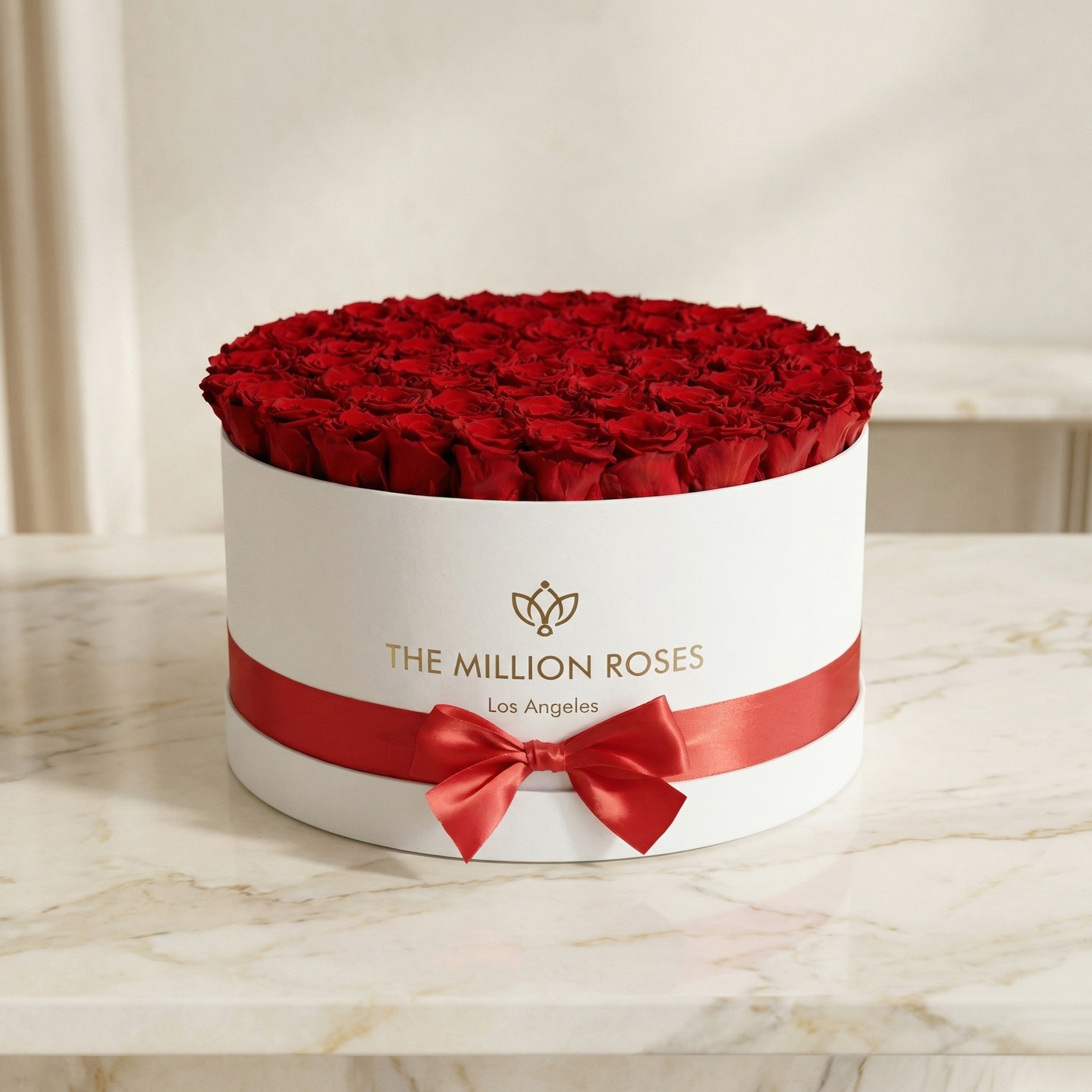 Deluxe White Box | Red Roses