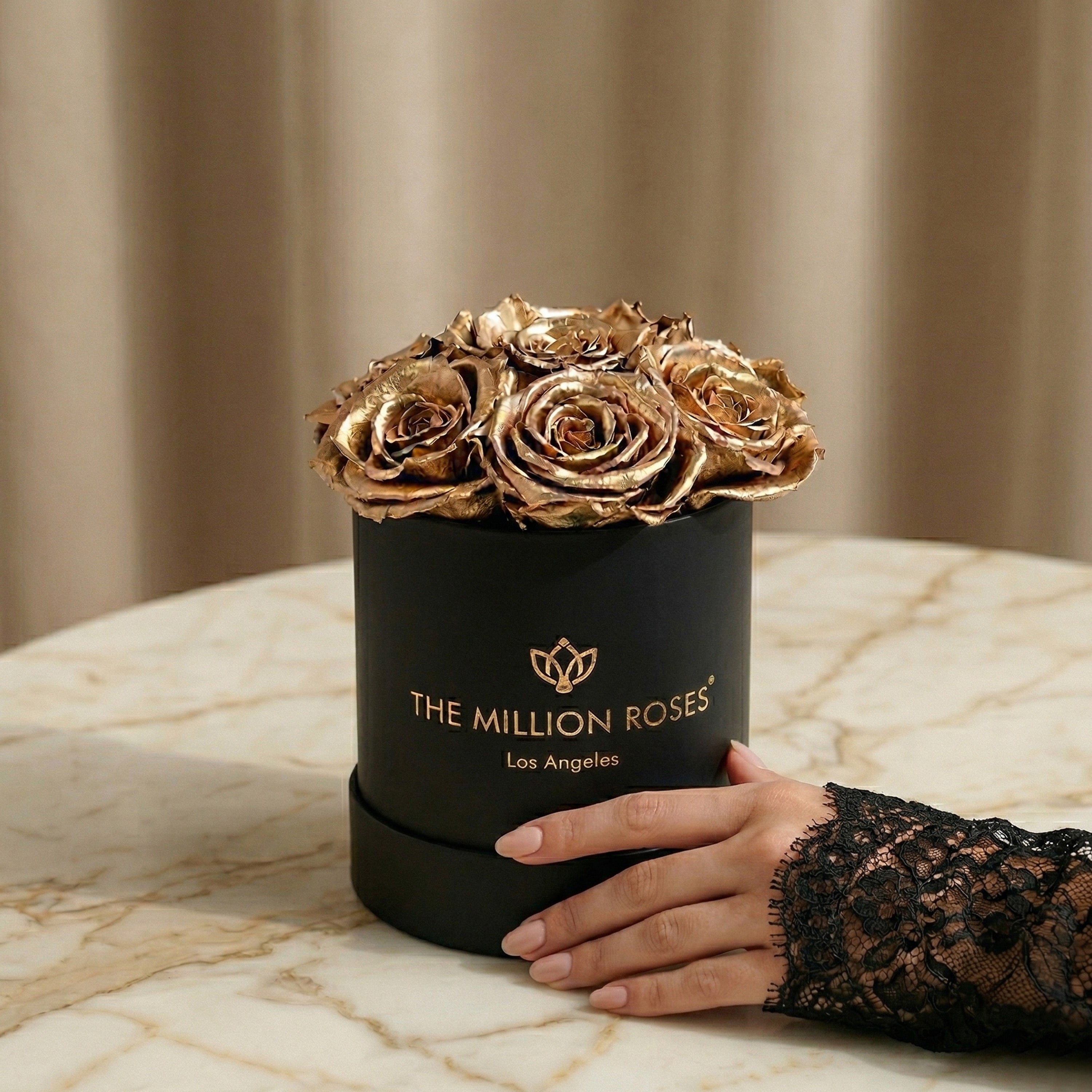 Caja Negra Básica | Rosas de oro