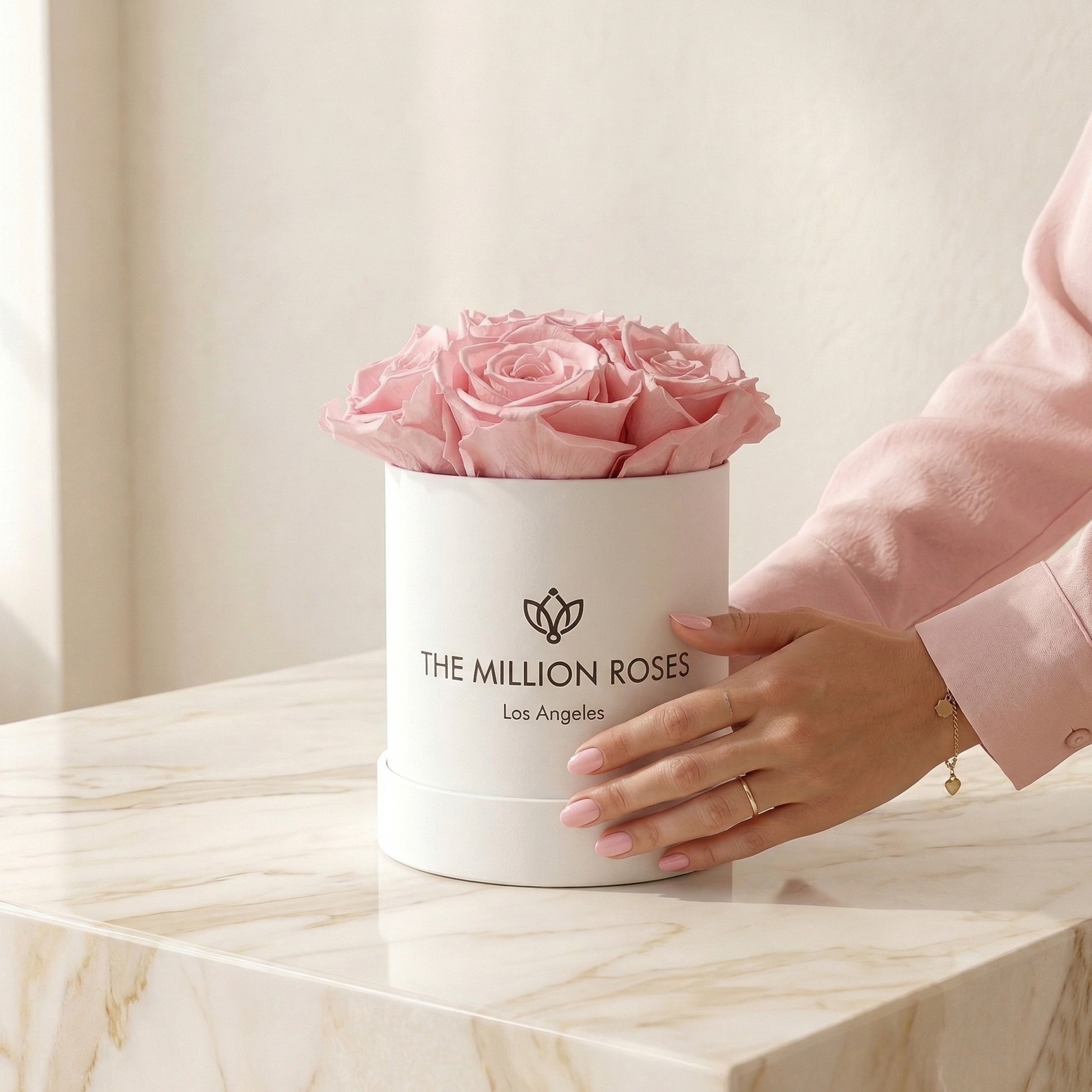 Basic White Box | Light Pink Roses