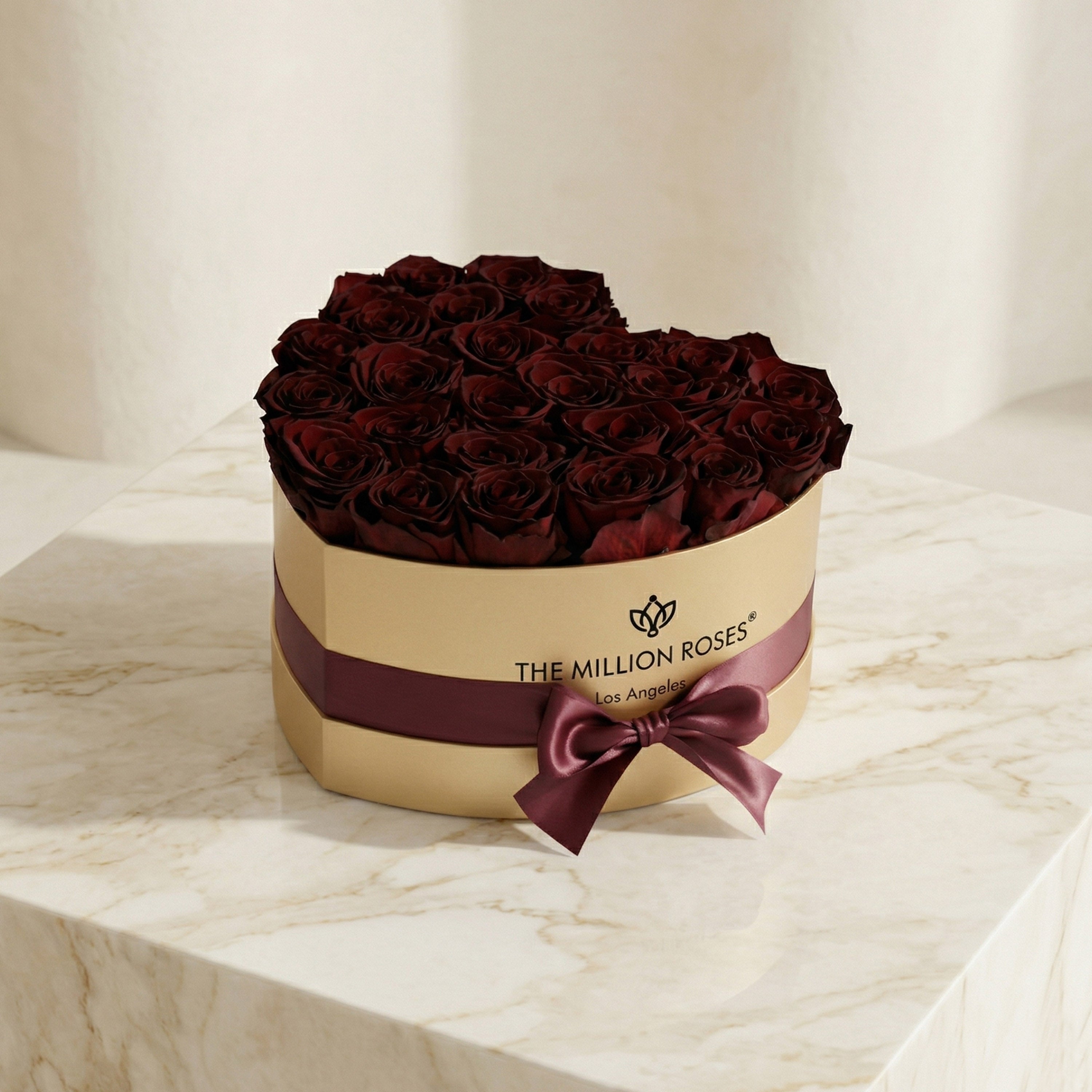 Caja de Corazón Dorado | Rosas de Borgoña