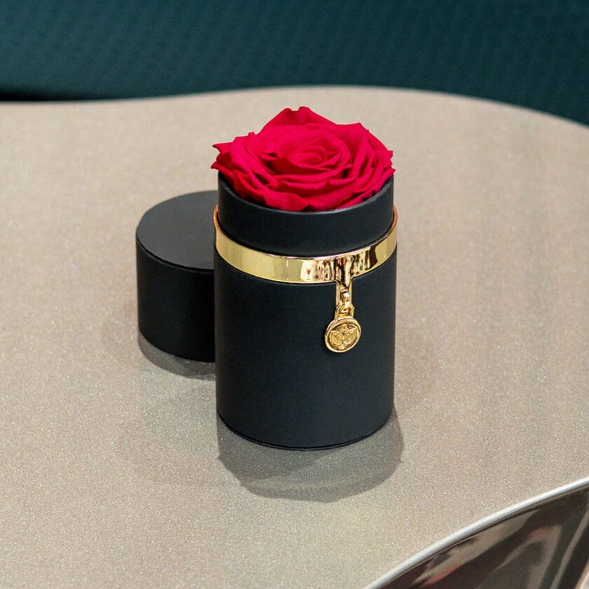 One in a Million™ Round Black Box | Charm Edition | Red Rose - The Million Roses