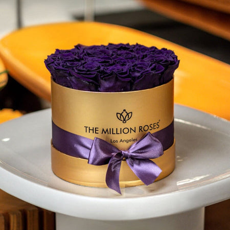 Zlatý Classic Box | Tmavo fialové ruže