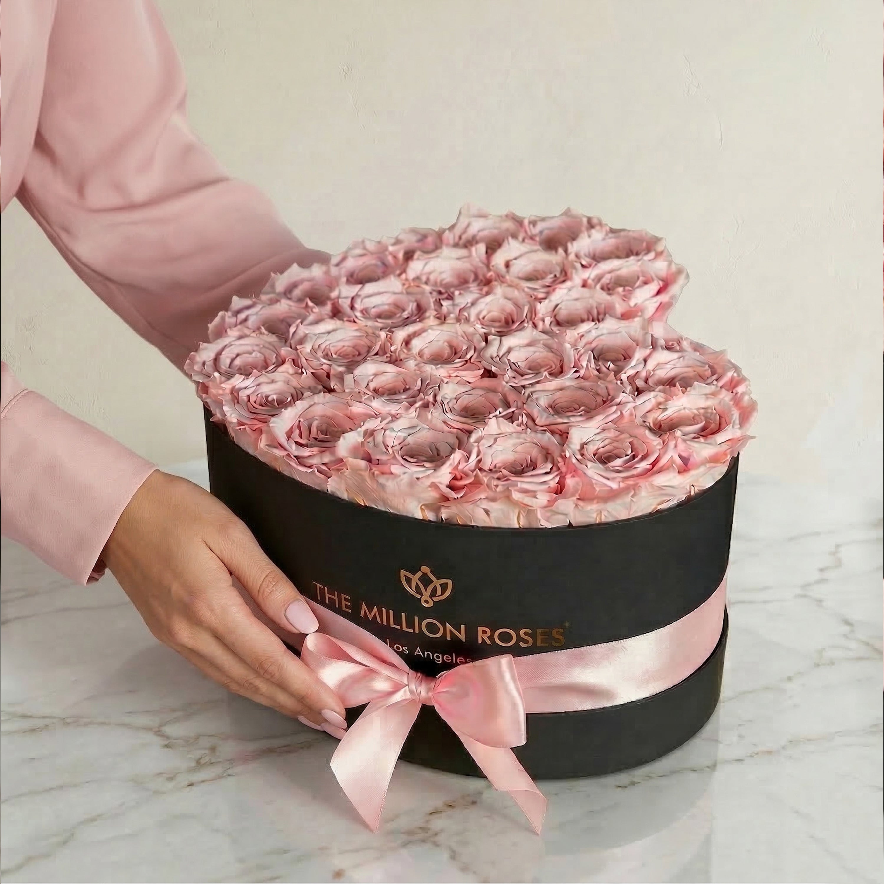 Light Pink Roses - Preserved Roses Box | The Million Roses®