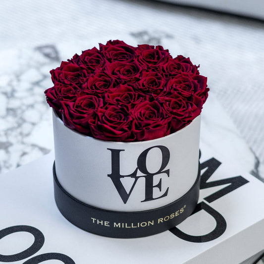 Biely Classic Box | Love Edition | Červené ruže