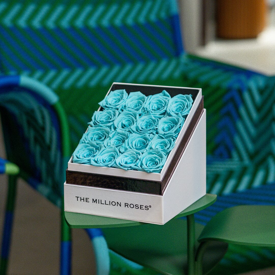 Square Box | Weiß | Tiffany-blaue Rosen