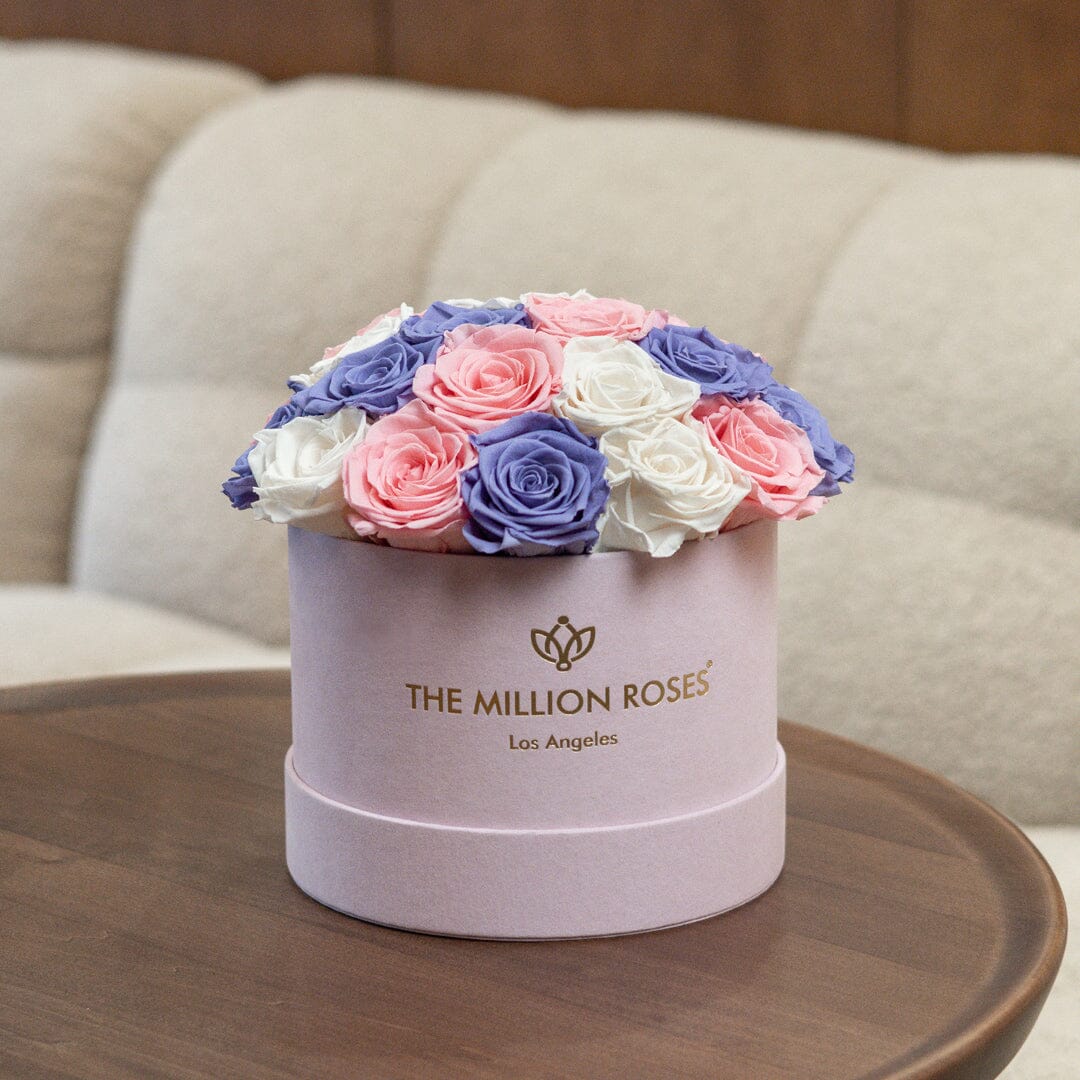 Classic Caja de Gamuza Rosado Pastel con Cúpula | Rosas Violeta & Rosas Marfil & Rosas Rosadas - The Million Roses