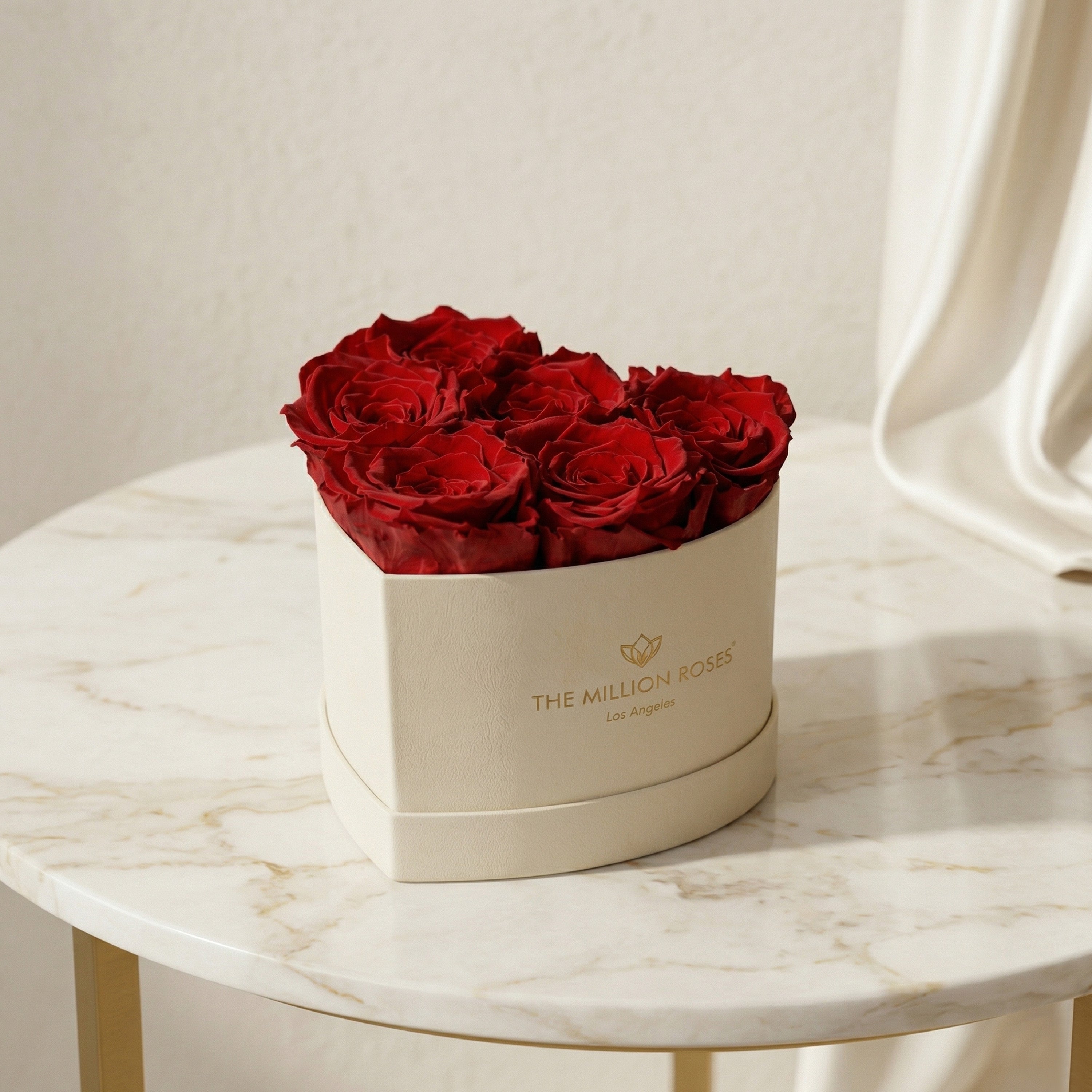 Baby Heart Beige Box | Red Roses