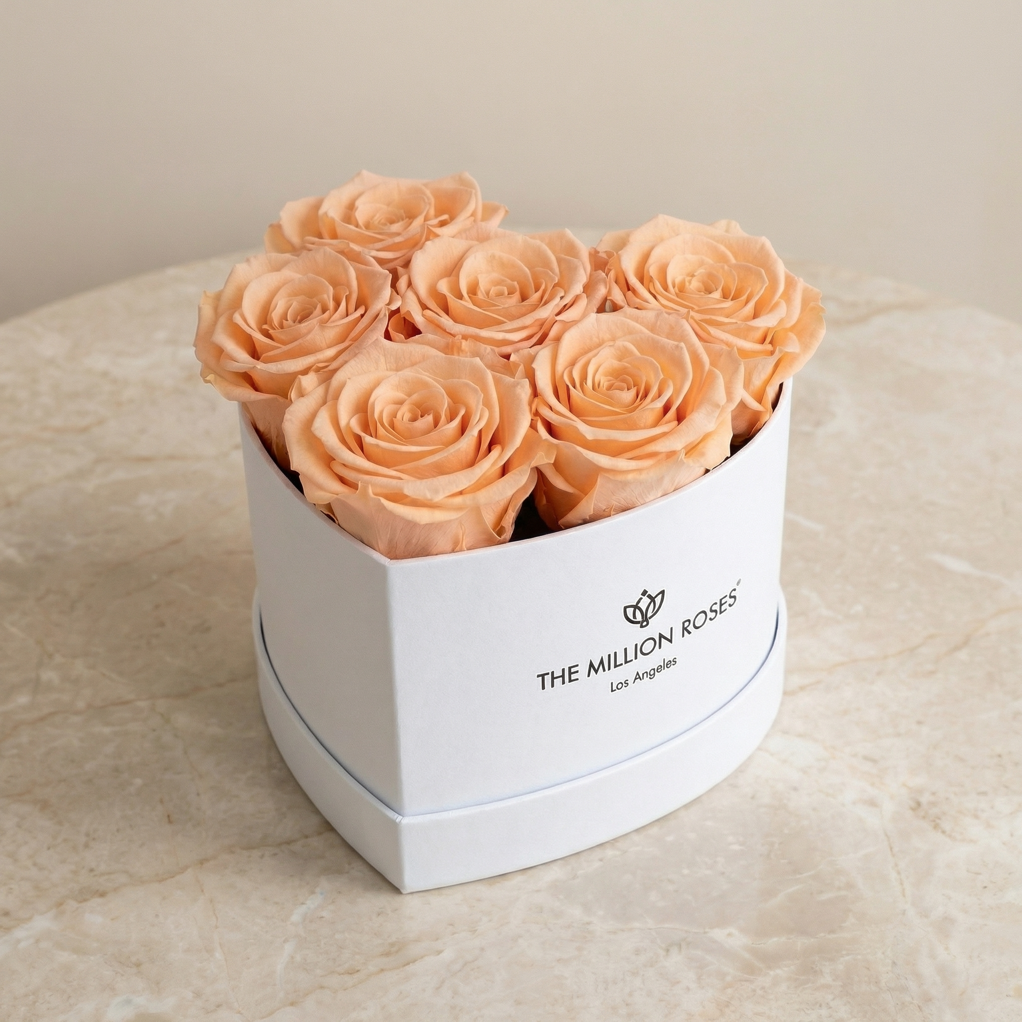 Baby Heart White Box | Peach Roses