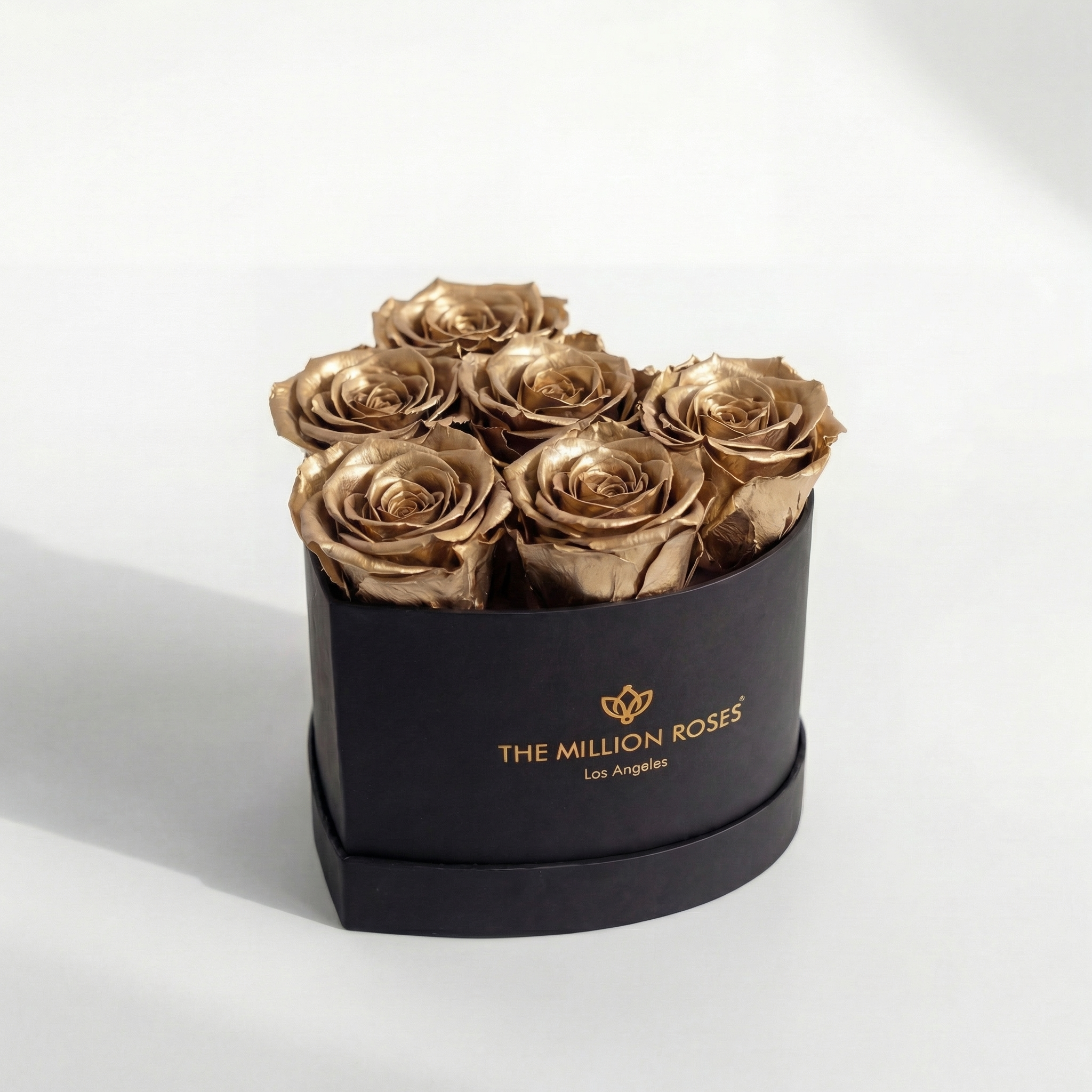 Caja negra de corazón de bebé | Rosas de oro