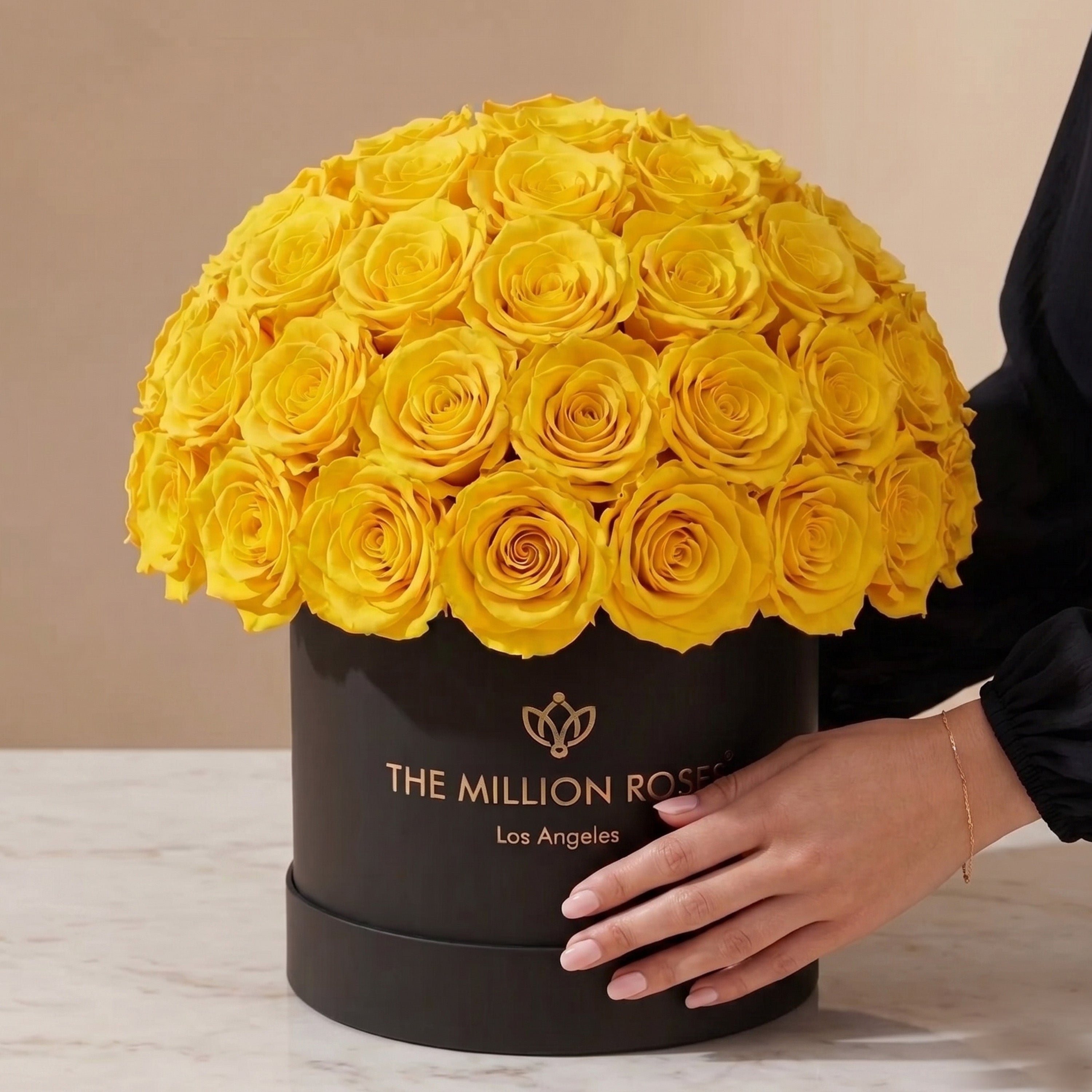 Classic Black Superdome Box | Yellow Roses