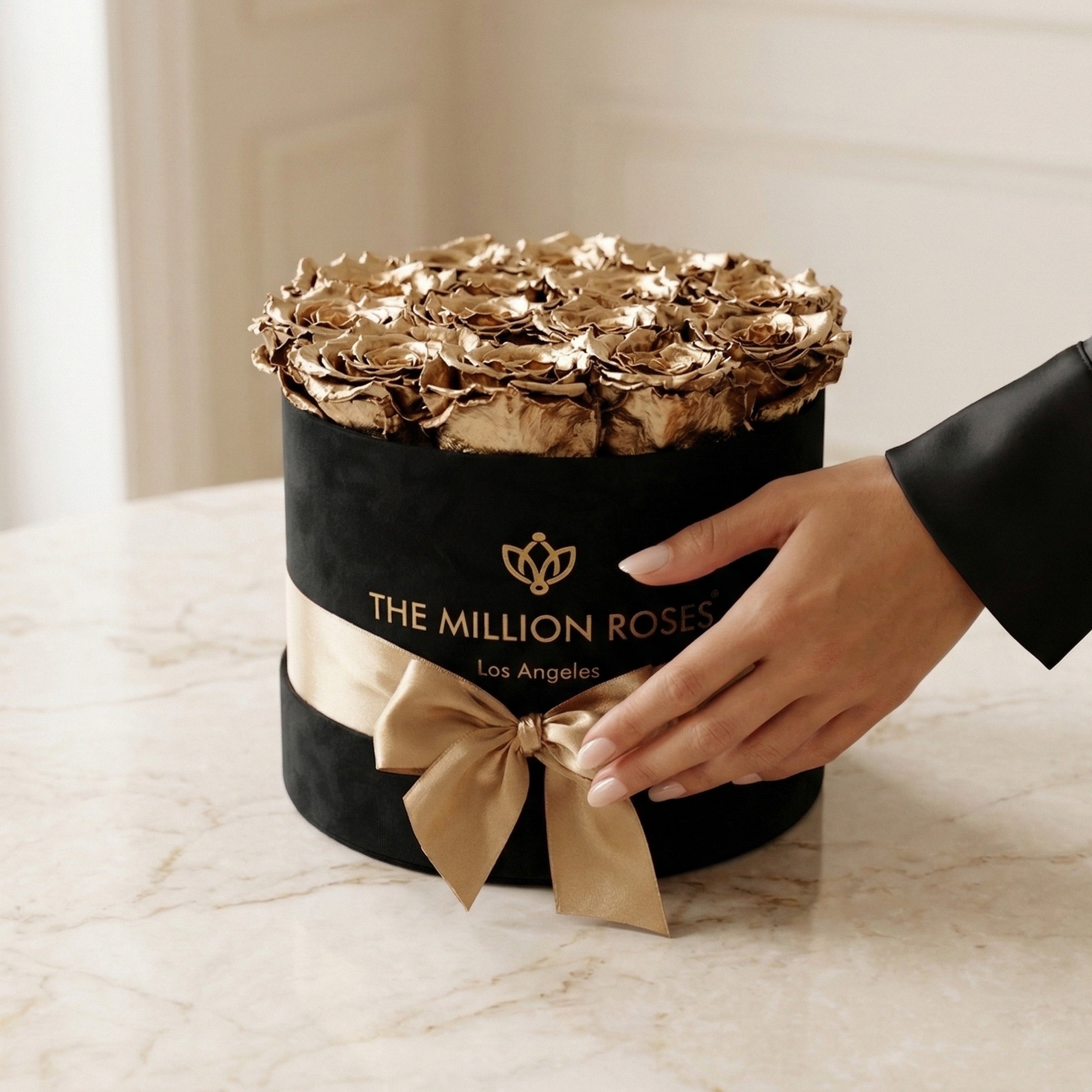 Classic Black Box | 24K Gold Roses