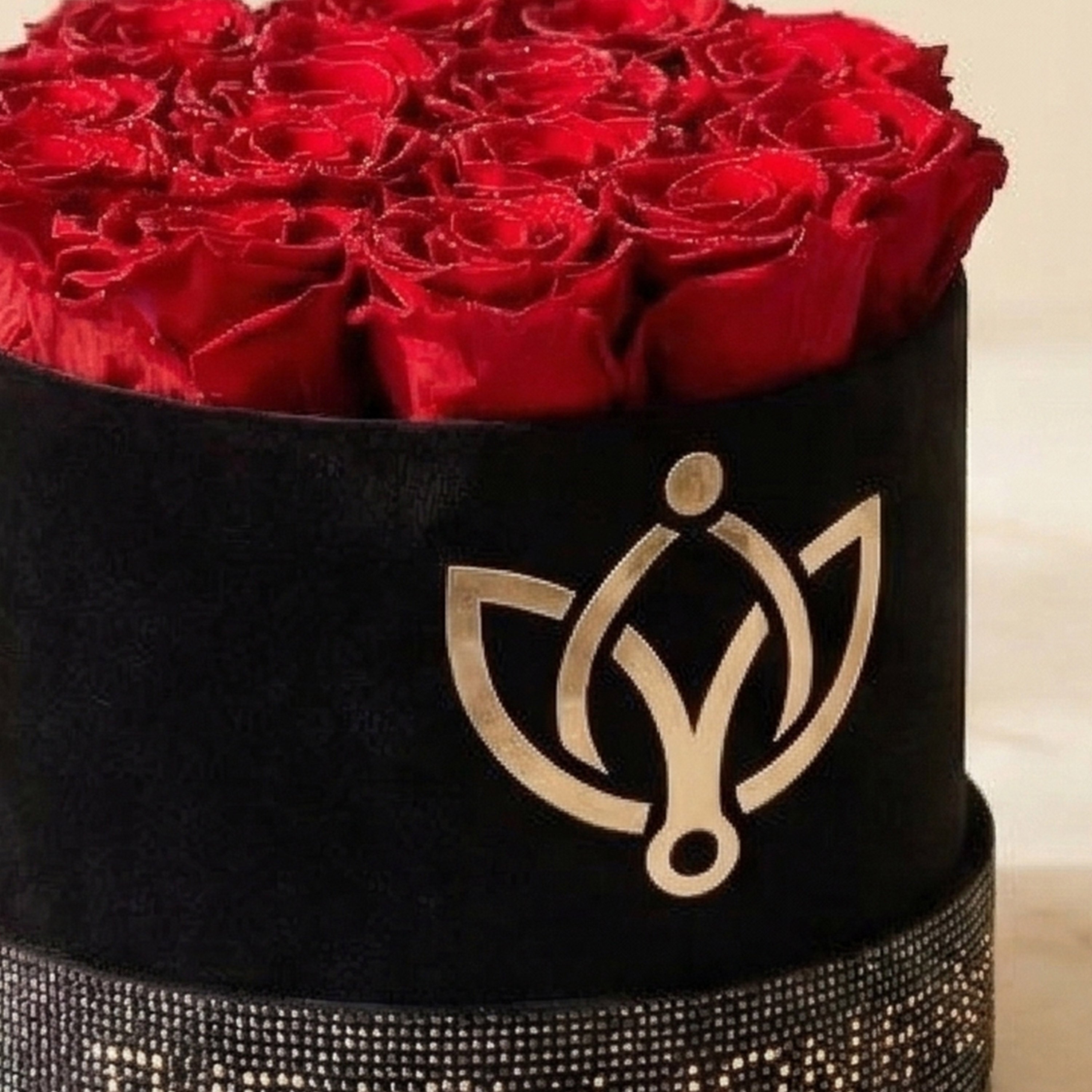 Classic Black Box | Crystal Edition | Red Roses