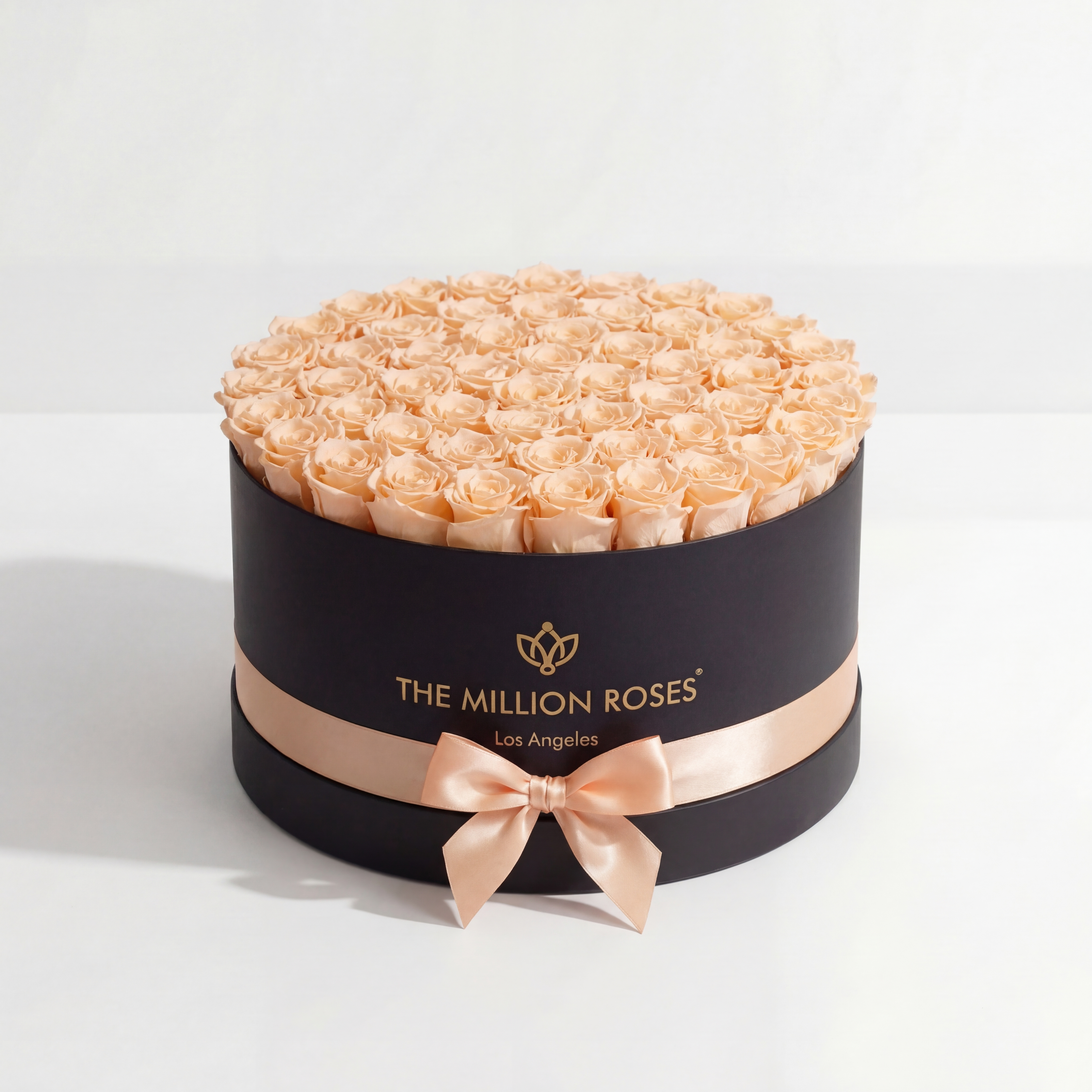Deluxe Black Box | Peach Roses