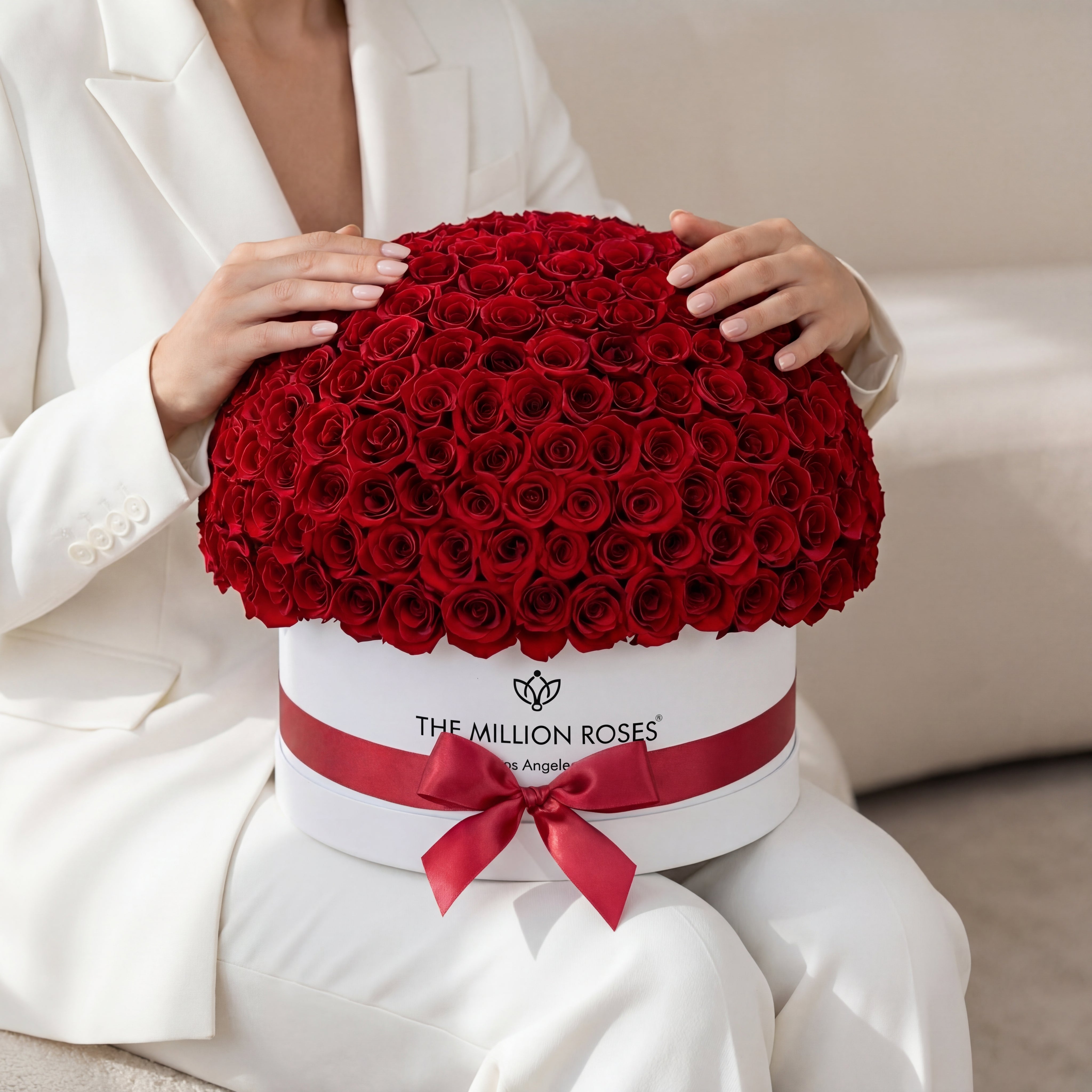 Deluxe White Dome Box | Red Roses