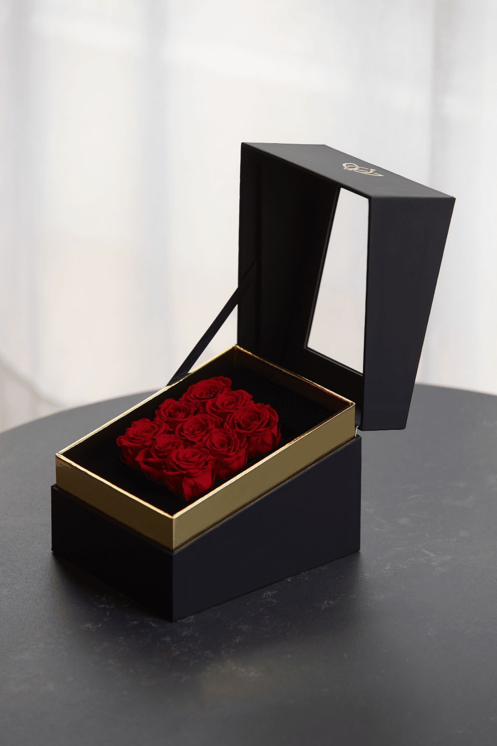 Square Box | Trapezförmig | Schwarz | Rote Rosen