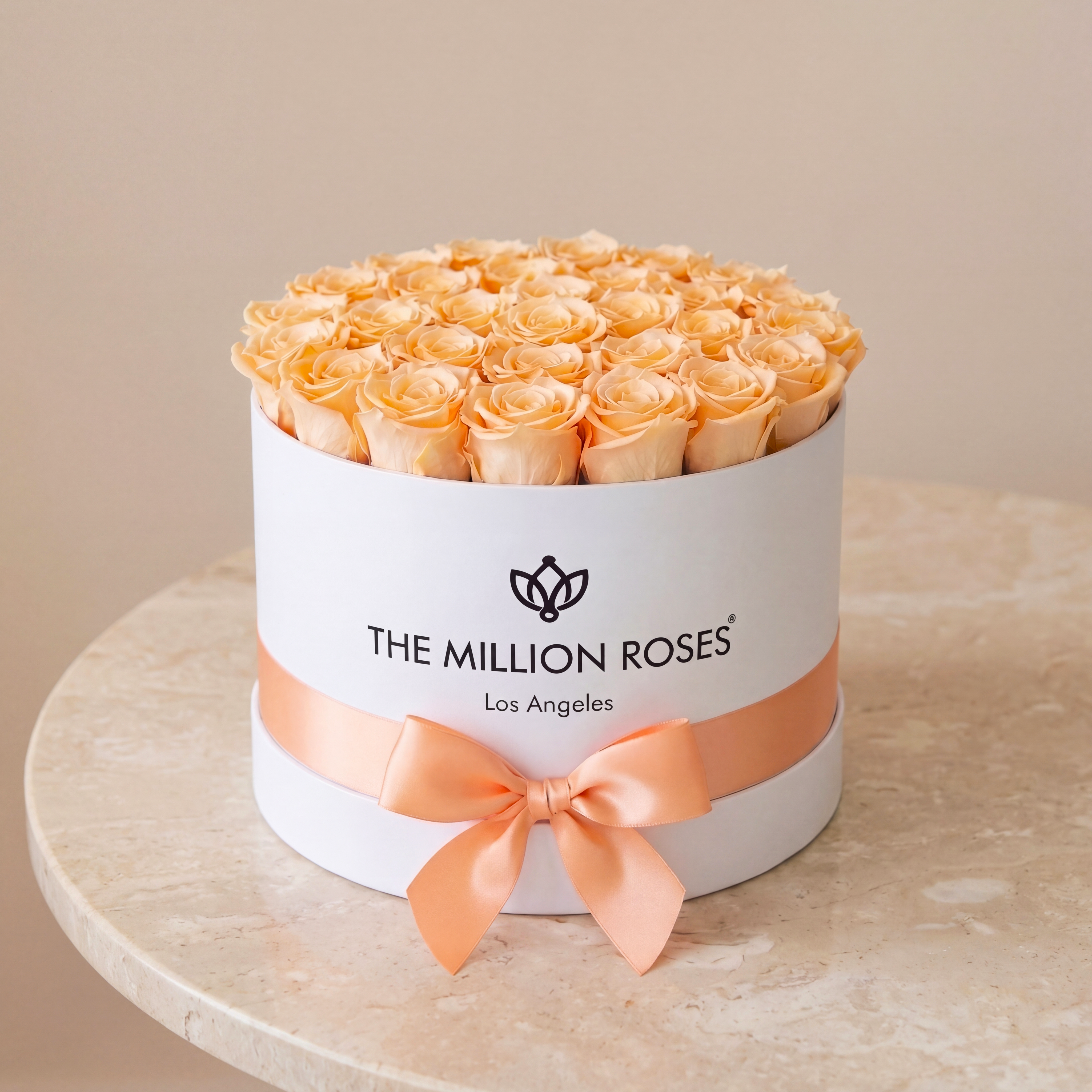 Supreme White Box | Peach Roses