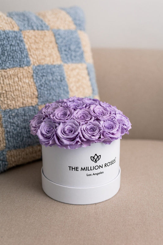 Classic White Dome Box | Lavender Roses