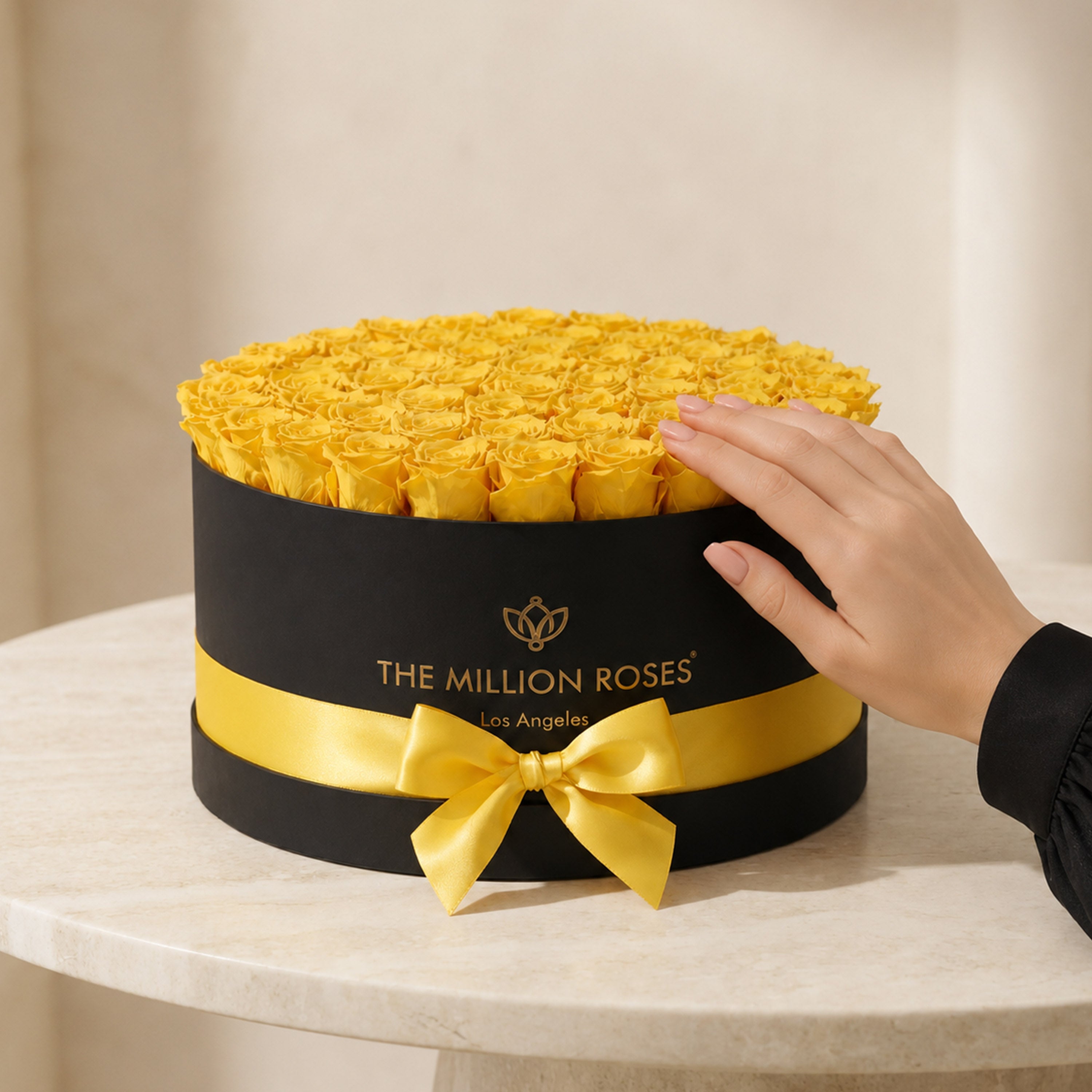 Deluxe Black Box | Yellow Roses