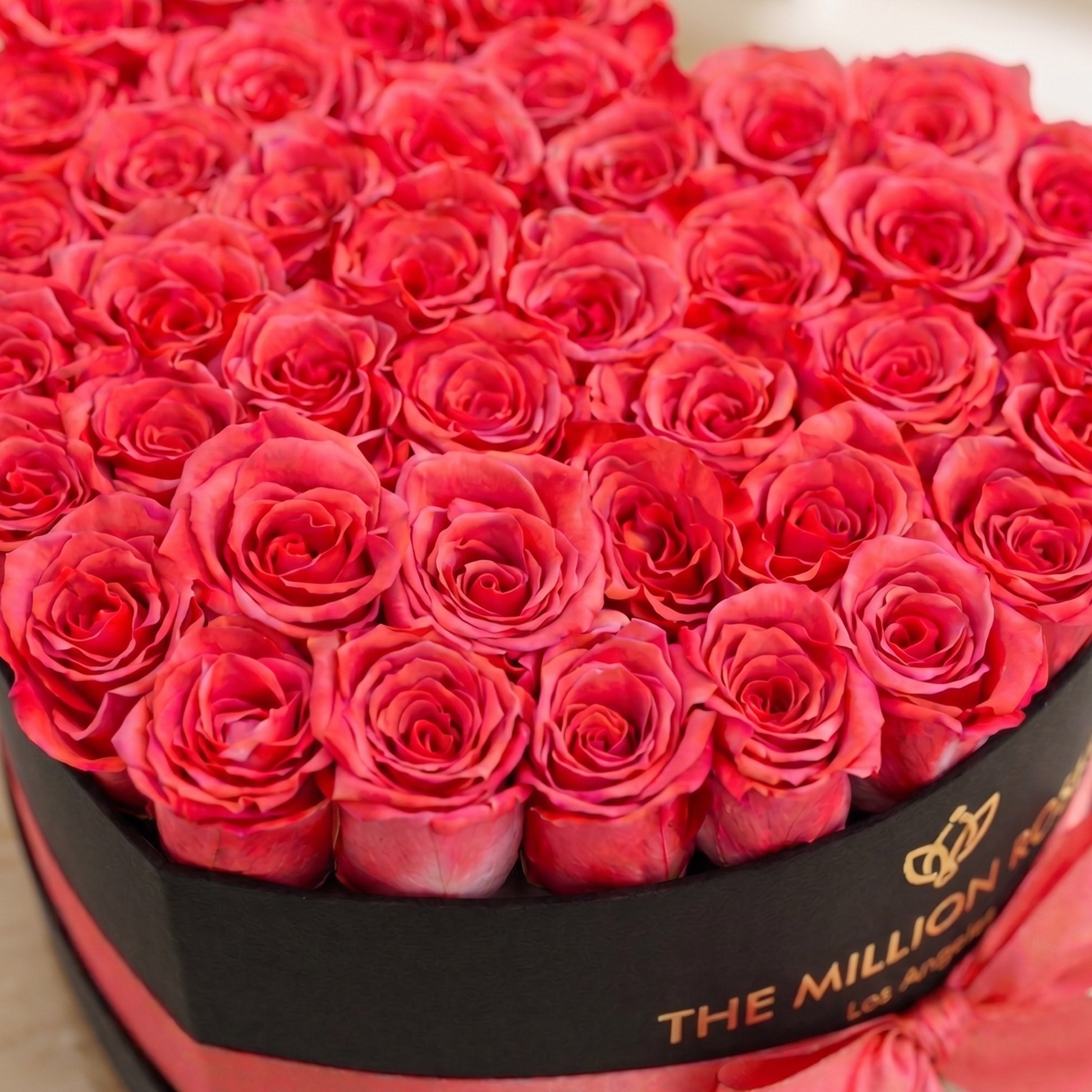 Heart Black Box | Coral Roses