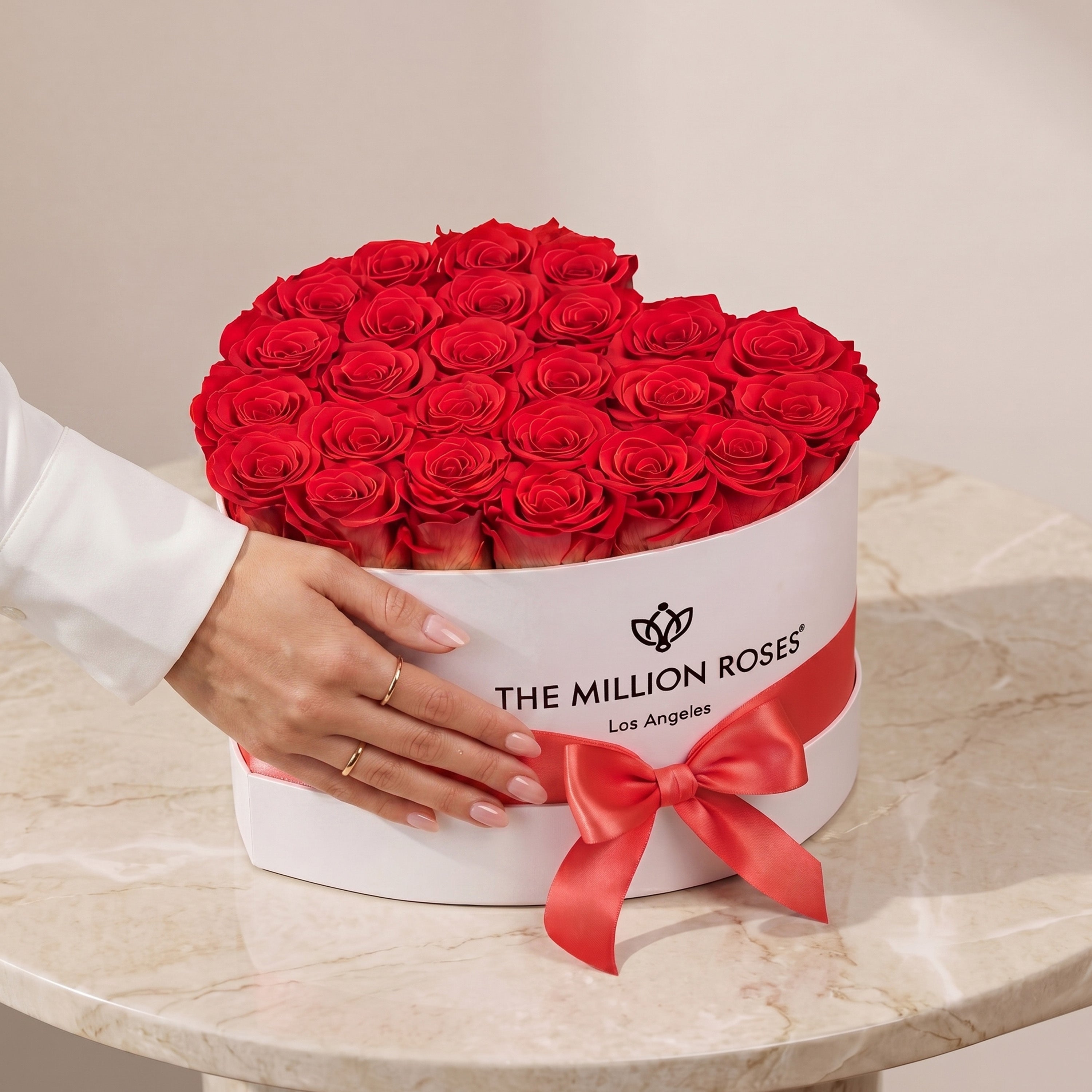 Heart White Box | Coral Roses