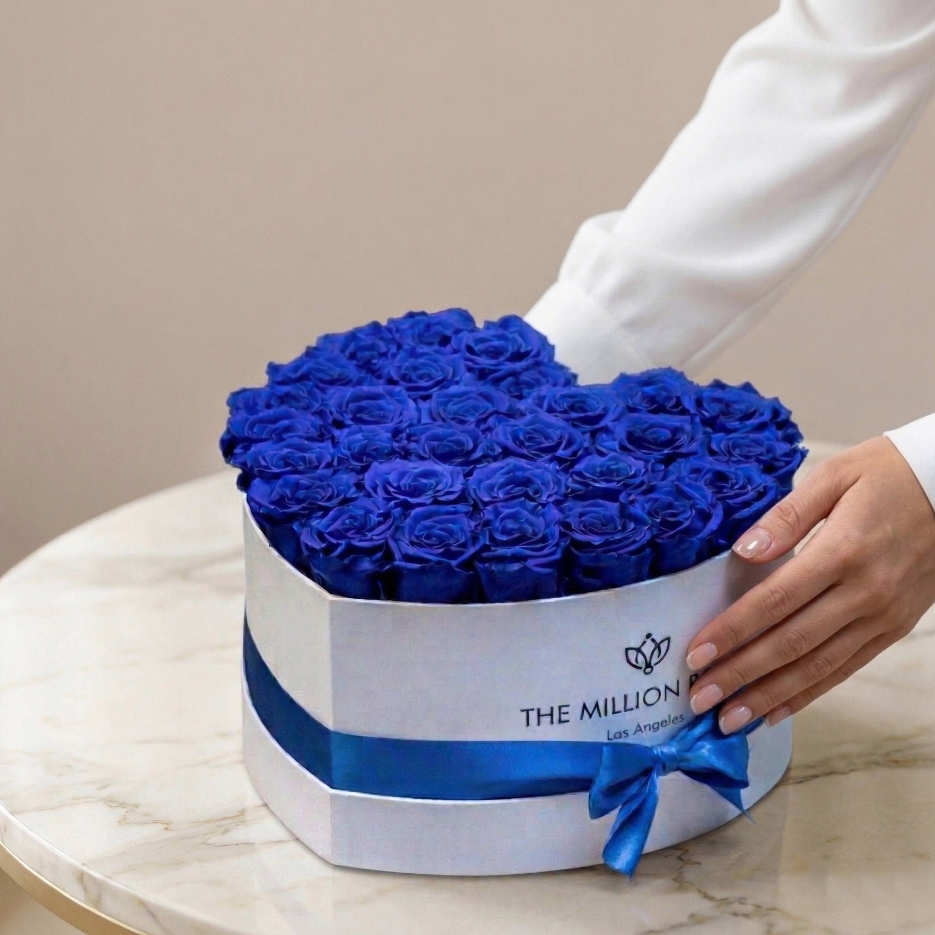 Heart White Box | Royal Blue Roses