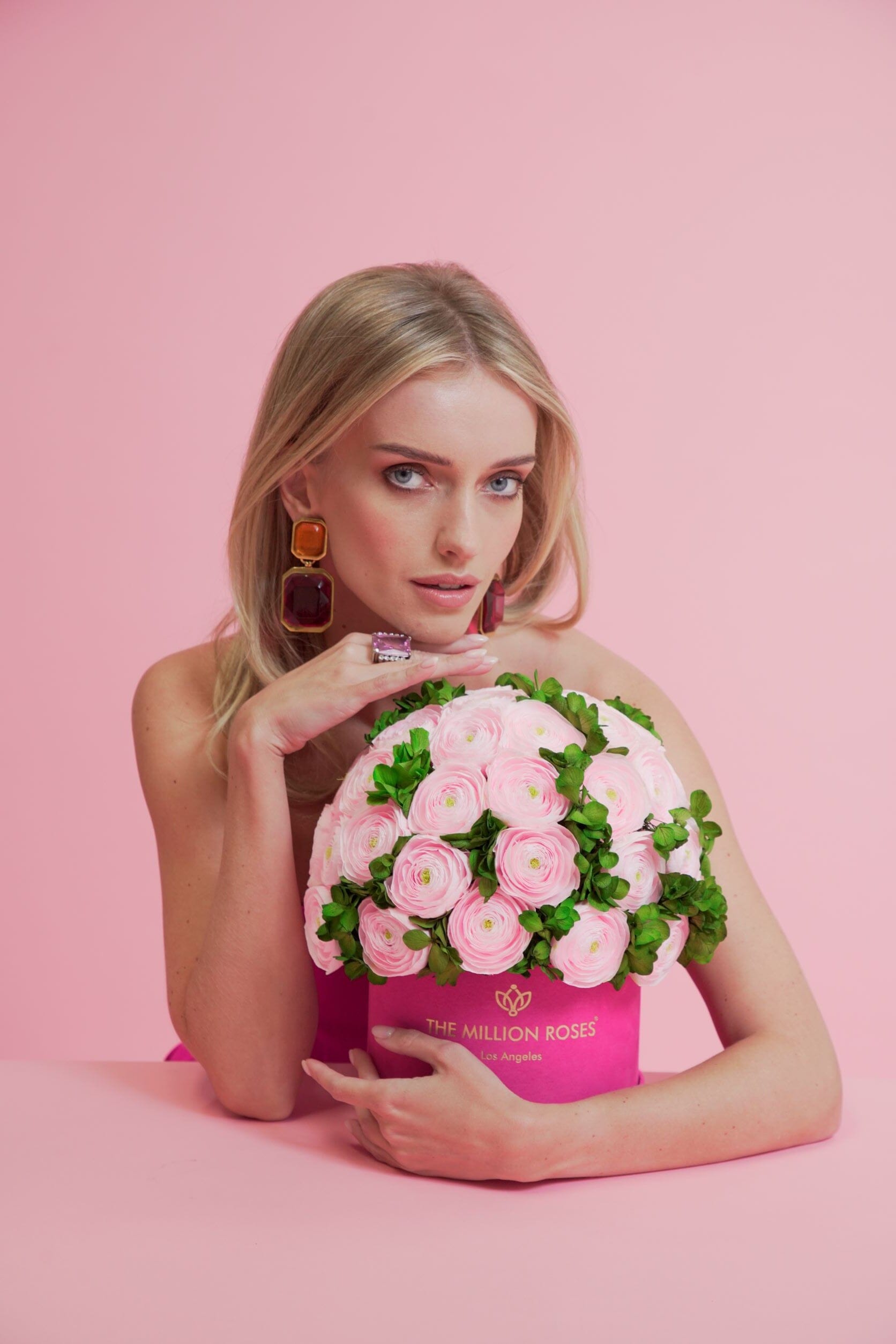Classic Mirror Gold Box | Light Pink Persian Buttercups & Green Hydrangeas - The Million Roses